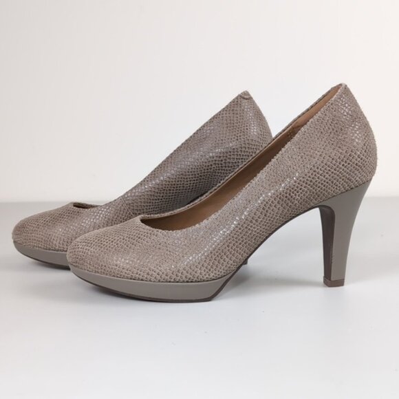 Clarks Delsie Bliss Heels Brown Nubuck Almond Toe Cone Heel Cushioned Wide Shoes - Picture 6 of 12
